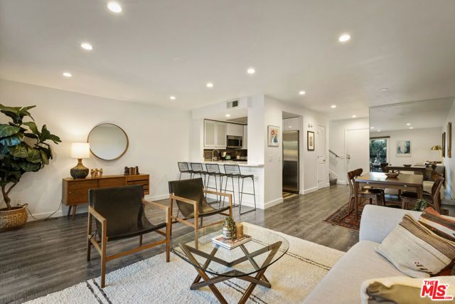 335 N Adams Street 222, Glendale, CA 91206