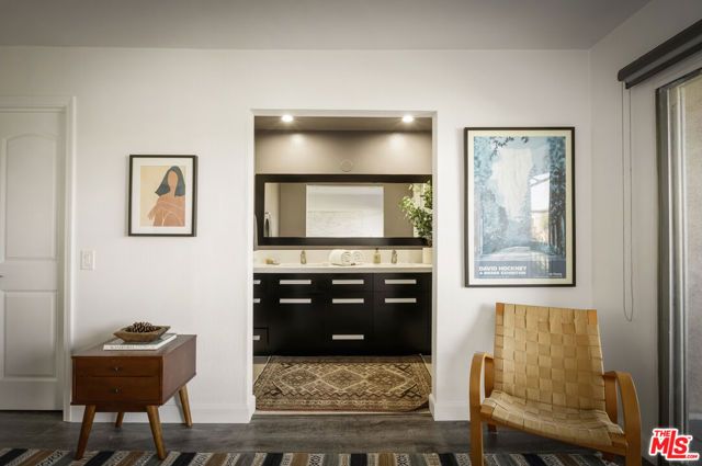 335 N Adams Street 222, Glendale, CA 91206