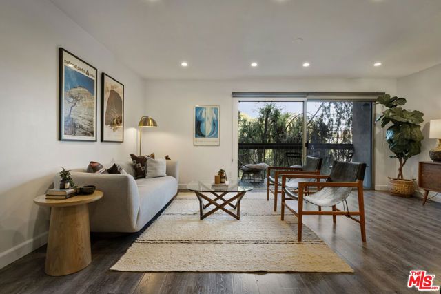 335 N Adams Street 222, Glendale, CA 91206