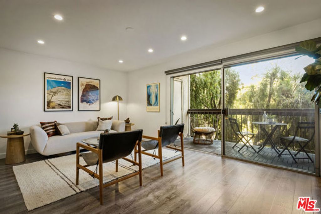 335 N Adams Street 222, Glendale, CA 91206
