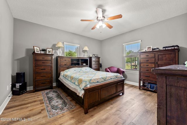 236 S 7TH Street, Macclenny, FL 32063