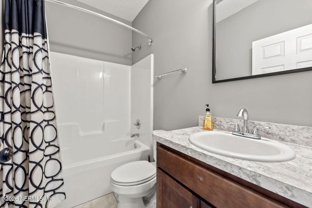 236 S 7TH Street, Macclenny, FL 32063