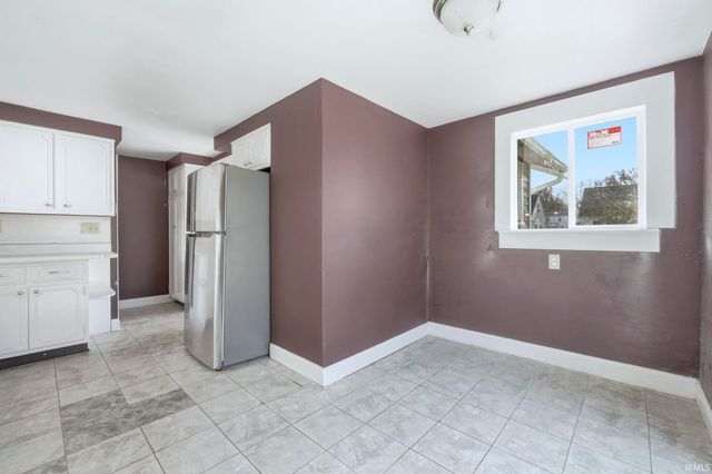 4430 Buell Drive, Fort Wayne, IN 46807