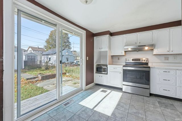 4430 Buell Drive, Fort Wayne, IN 46807