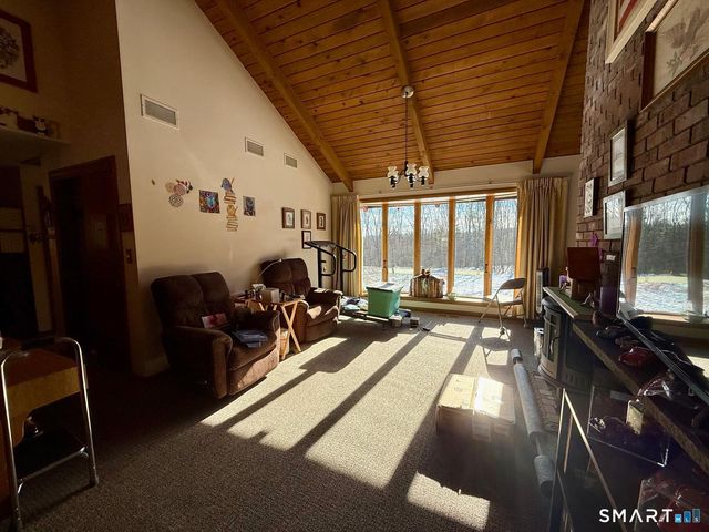 9 Dara Lane, Granby, CT 06060