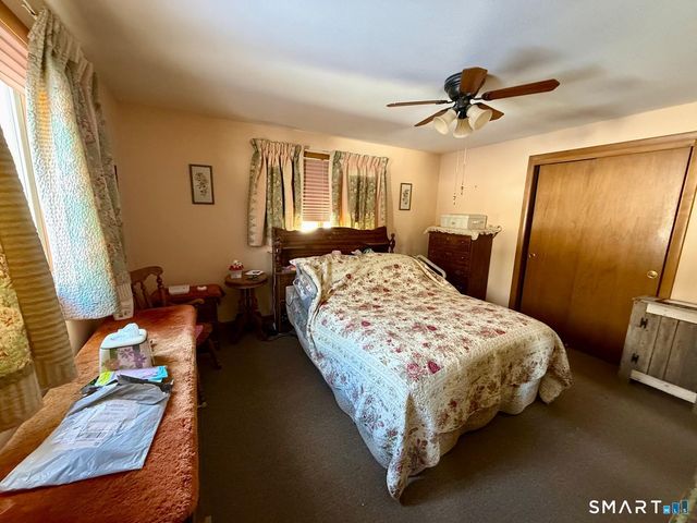 9 Dara Lane, Granby, CT 06060