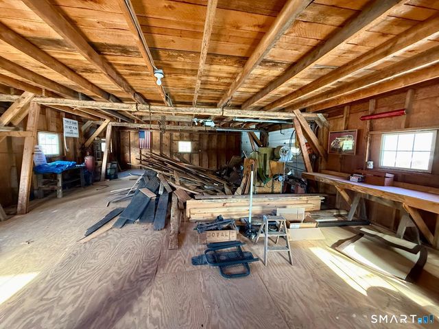 9 Dara Lane, Granby, CT 06060