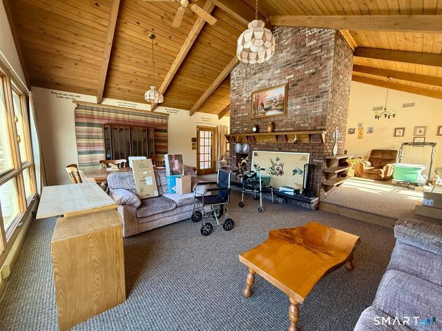 9 Dara Lane, Granby, CT 06060