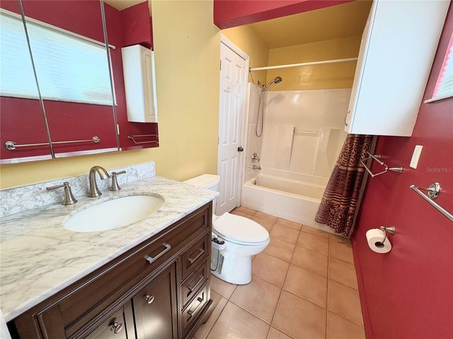 6752 DENNISON AVENUE, North Port, FL 34287
