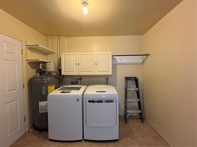 6752 DENNISON AVENUE, North Port, FL 34287