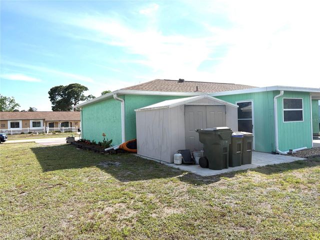 6752 DENNISON AVENUE, North Port, FL 34287
