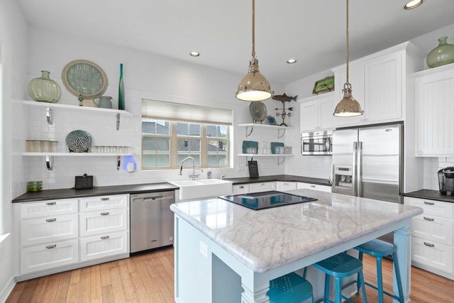 650 Dove Island, Livingston, TX 77351