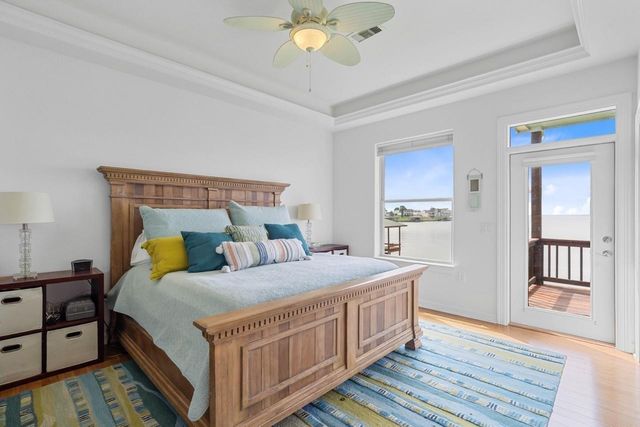 650 Dove Island, Livingston, TX 77351