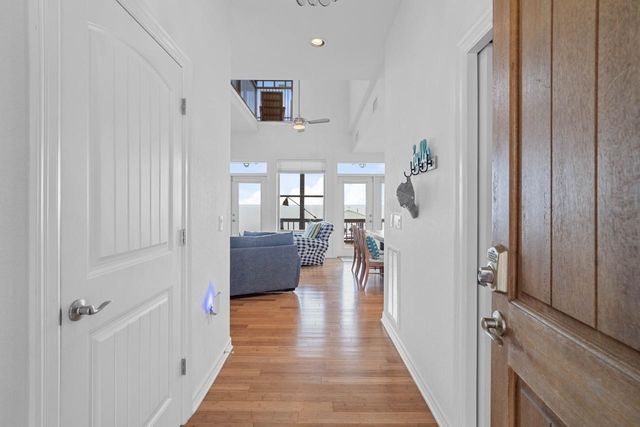 650 Dove Island, Livingston, TX 77351