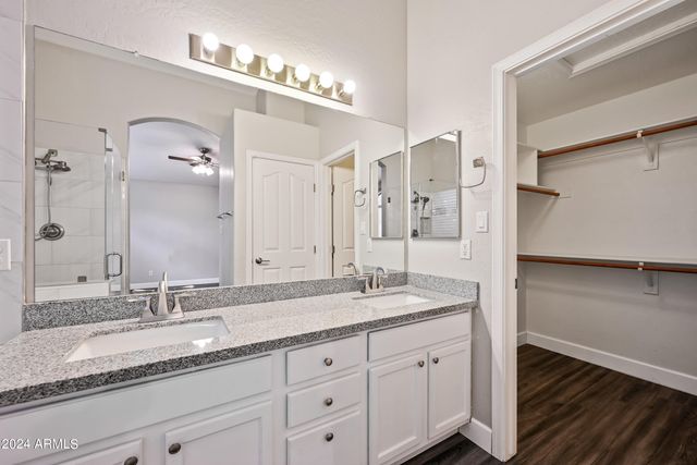 8775 W ADAM Avenue, Peoria, AZ 85382