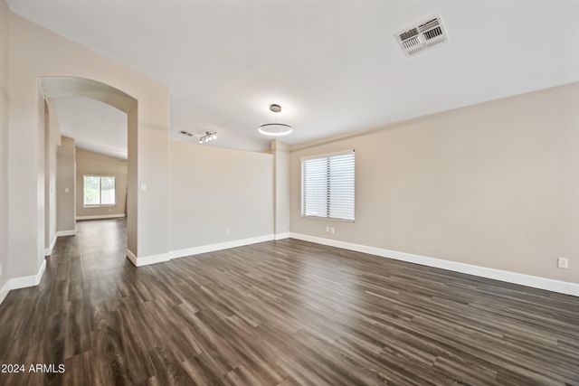 8775 W ADAM Avenue, Peoria, AZ 85382