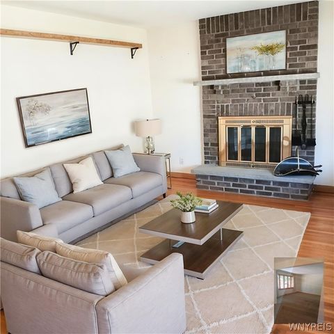 41 Petan Drive, Cheektowaga, NY 14225