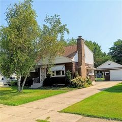 41 Petan Drive, Cheektowaga, NY 14225