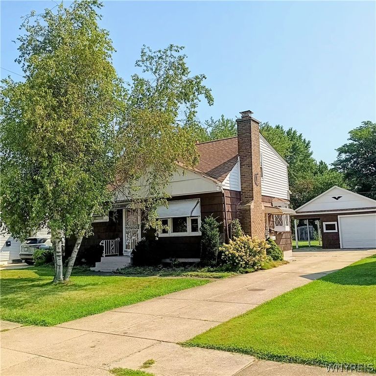 41 Petan Drive, Cheektowaga, NY 14225