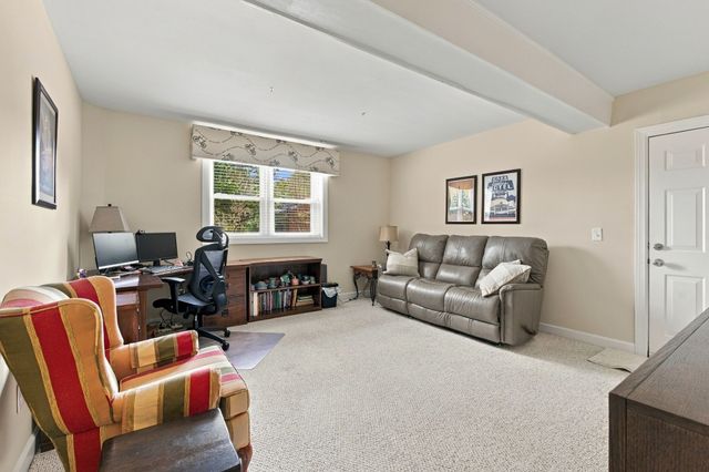 8207 Poplar Creek Rd, Nashville, TN 37221