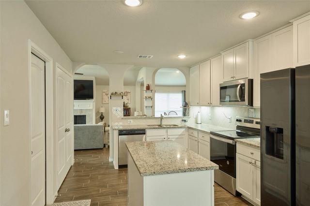 4234 Windswept Drive, Montgomery, TX 77356