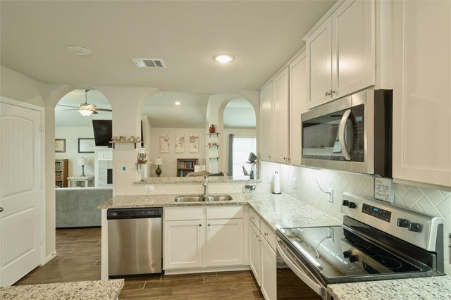 4234 Windswept Drive, Montgomery, TX 77356