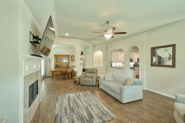 4234 Windswept Drive, Montgomery, TX 77356