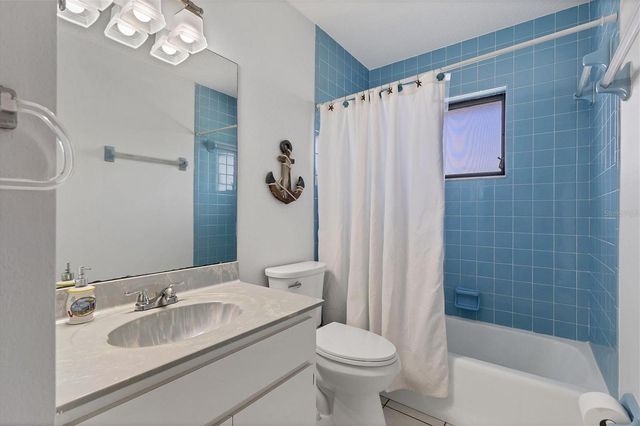 2515 DIXON TERRACE, Port Charlotte, FL 33981