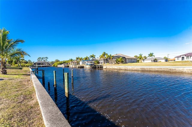 2515 DIXON TERRACE, Port Charlotte, FL 33981