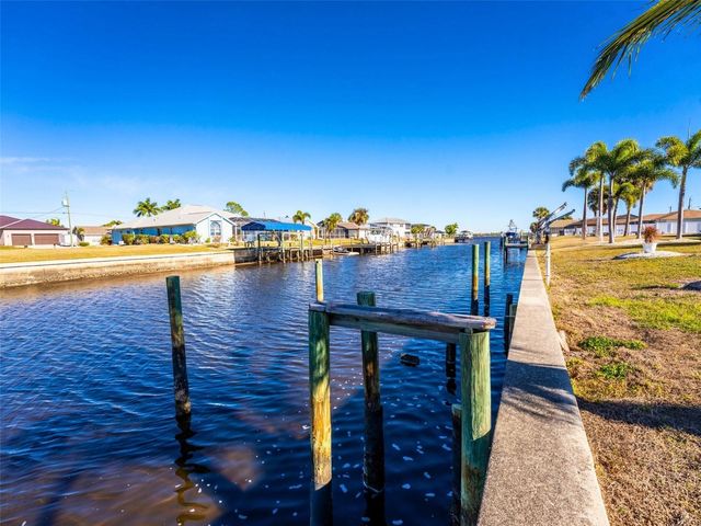 2515 DIXON TERRACE, Port Charlotte, FL 33981