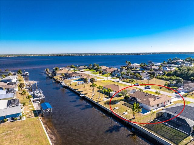 2515 DIXON TERRACE, Port Charlotte, FL 33981