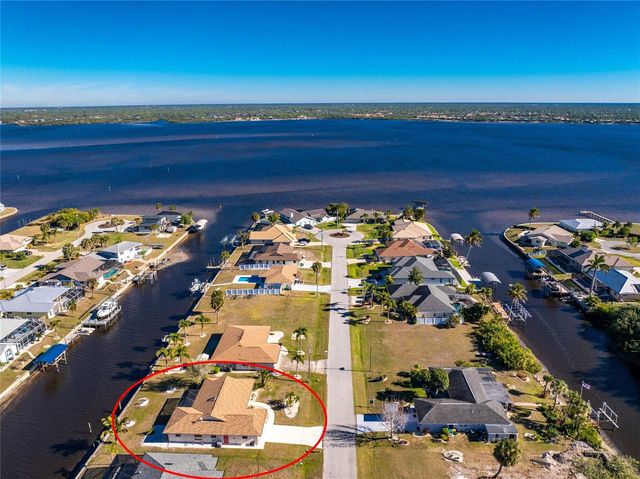 2515 DIXON TERRACE, Port Charlotte, FL 33981