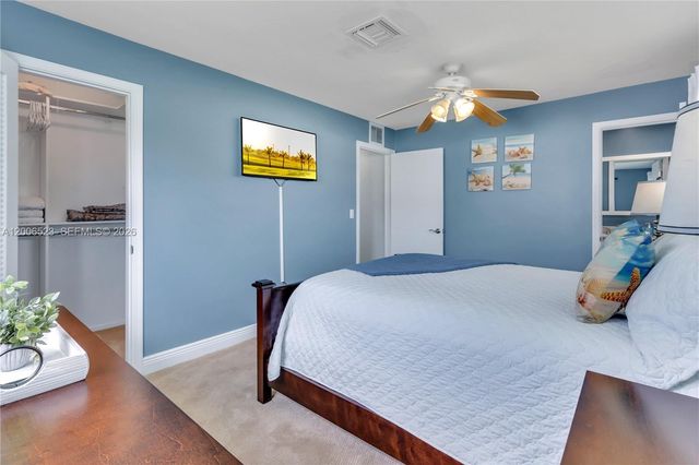 222 SE 11th Ct, Deerfield Beach, FL 33441