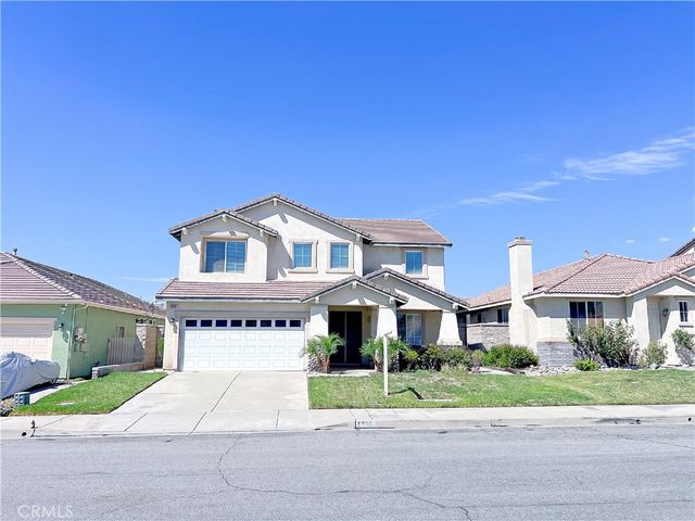 6968 Julian, Fontana, CA 92336