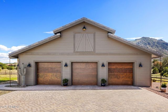 8815 N CALLAHAN Road, Prescott, AZ 86305