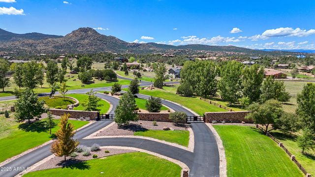 8815 N CALLAHAN Road, Prescott, AZ 86305