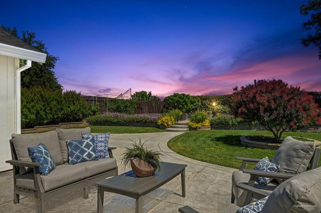 1436 Vista Creek Dr, Roseville, CA 95661