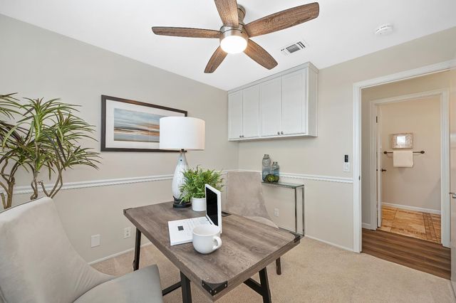 1436 Vista Creek Dr, Roseville, CA 95661