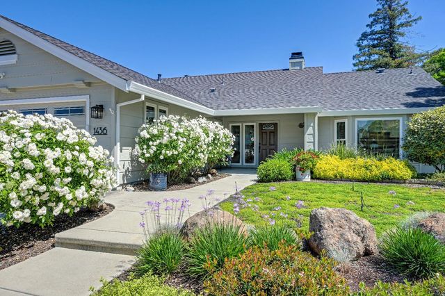1436 Vista Creek Dr, Roseville, CA 95661
