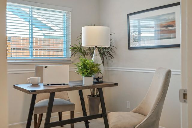 1436 Vista Creek Dr, Roseville, CA 95661