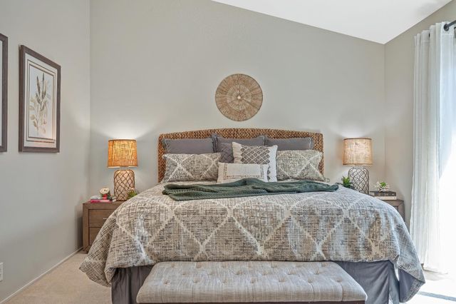 1436 Vista Creek Dr, Roseville, CA 95661