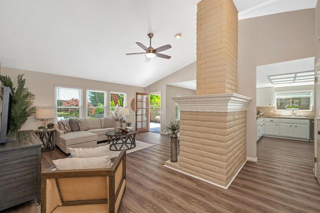 1436 Vista Creek Dr, Roseville, CA 95661