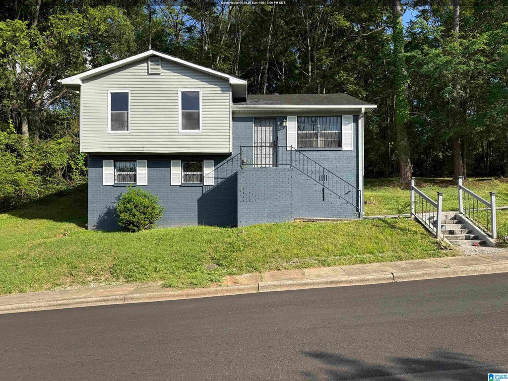 2125 HENRY CRUMPTON DRIVE, Birmingham, AL 35211