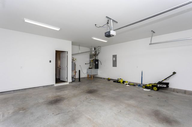 8127 Slugger Way, Chattanooga, TN 37421