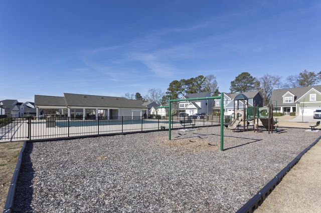 8127 Slugger Way, Chattanooga, TN 37421