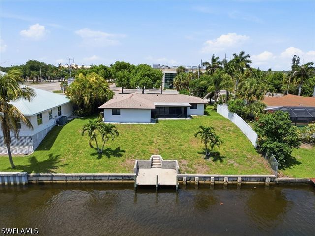 1606 SE 28th ST, Cape Coral, FL 33904