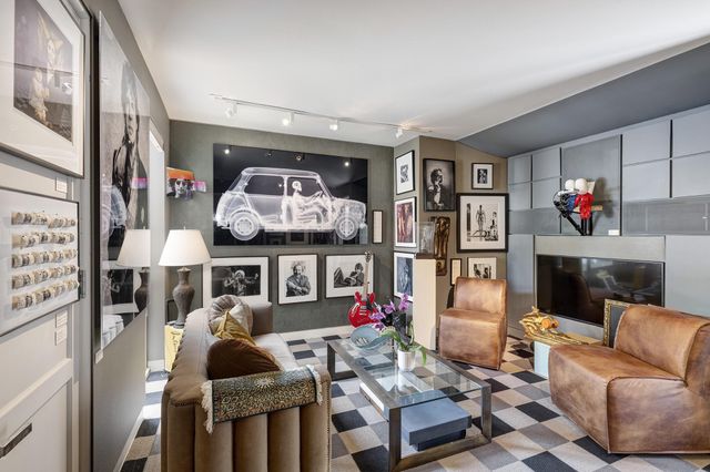 1814 Larchmont Road, Houston, TX 77019