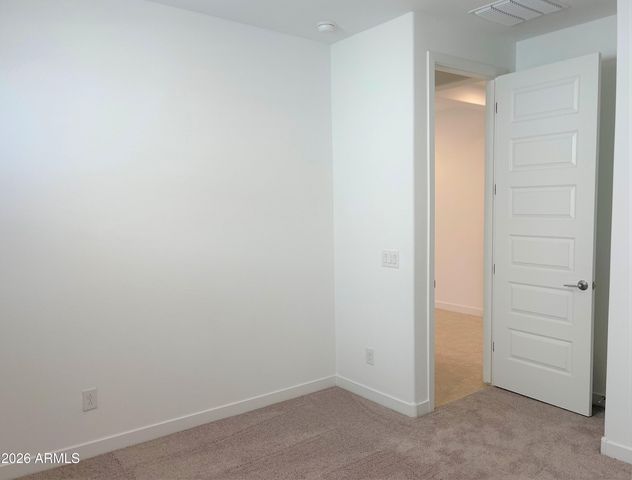 9426 W Devonshire Avenue, Phoenix, AZ 85037