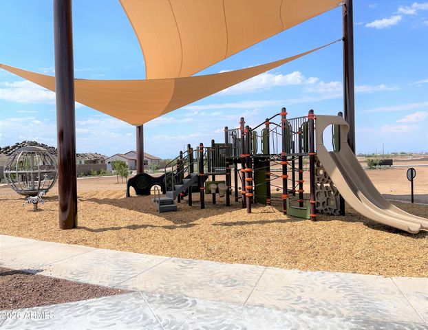 9426 W Devonshire Avenue, Phoenix, AZ 85037