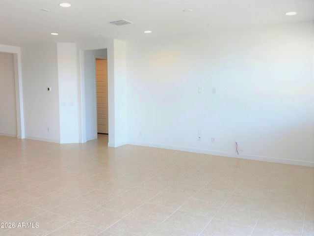 9426 W Devonshire Avenue, Phoenix, AZ 85037